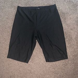 black biker shorts